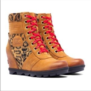Sorel Women’s Lexie Wedge Boot - Leopard